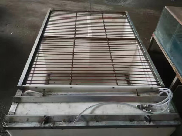 三輪摩托車魚箱