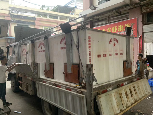 PP塑料保溫魚箱