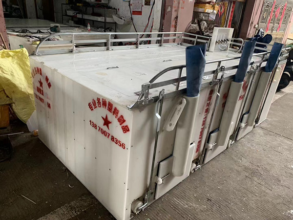 PP塑料保溫魚箱