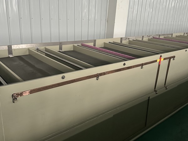 無磁銅包鋼電鍍生產(chǎn)線